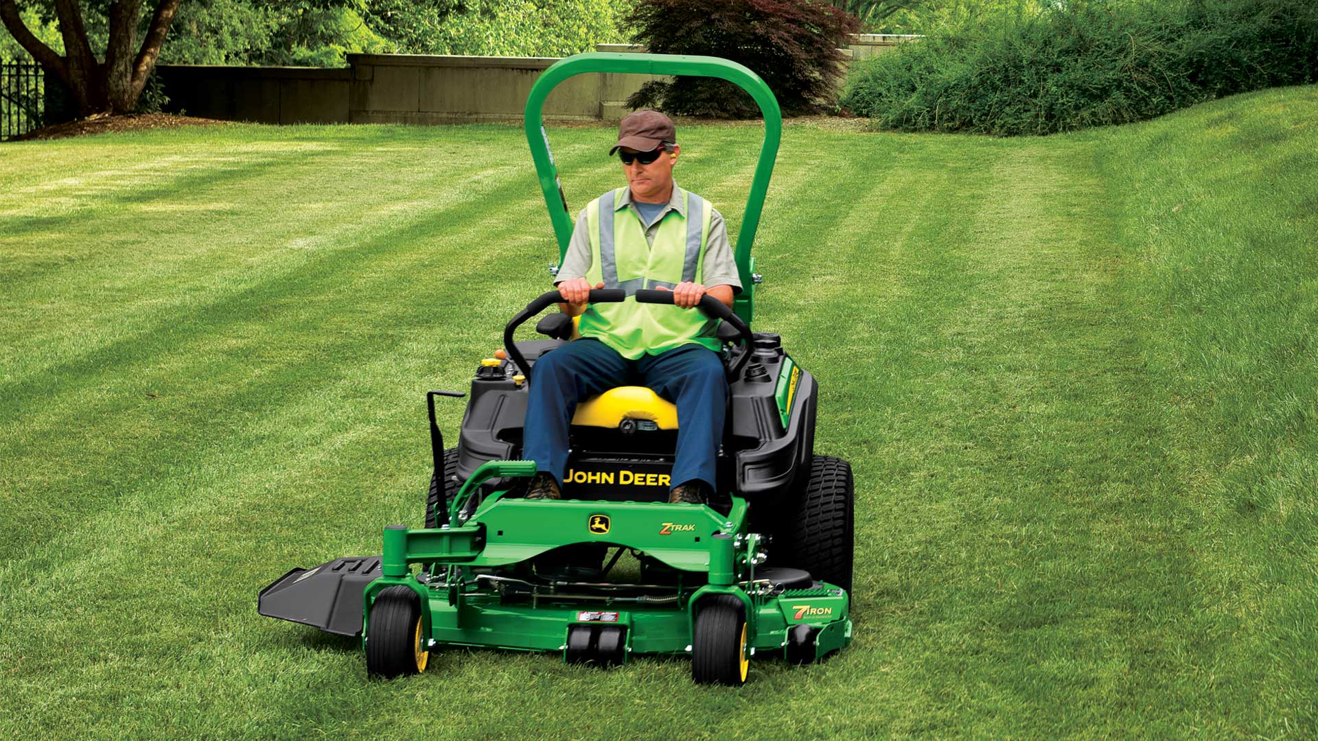 Commercial lawn mower used for landscaping & precision grass cutting