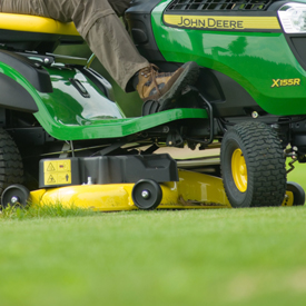 X166R with 107-cm (42-in.) Mower Deck