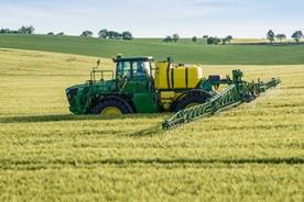 Stable boom ride provides spray accuracy and reduces risk on spray drift